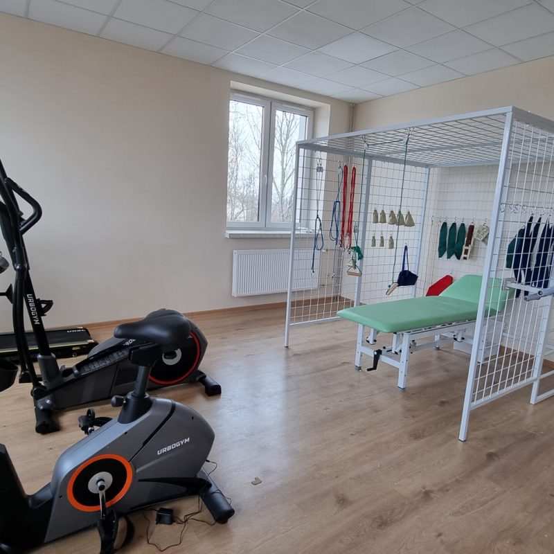 Rehabilitacja dla osób starszych i niepełnosprawnych przebywających w domu opieki blisko centrum Tarnowa